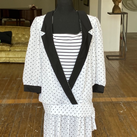 1920s inspired vintage, sheer polkadot, flapper dress - Picture 2 of 11